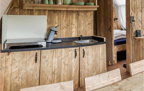 Hoogersmilde Other | Cozy Stacaravan In Hoogersmilde