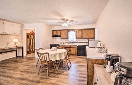 Longtown House | Cozy Stigler Escape, Walk to Lake Eufaula!