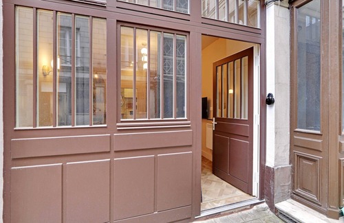 Quartier de la Porte-Saint-Denis Apartment | Cozy Studio - 2P - Gare de L'est