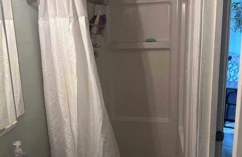 Seminary House | Cozy studio apartment just outside of Hattisburg in a country setting!