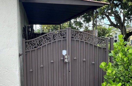 Hialeah Apartment | Cozy studio apartment with private entrance and patio near MIA intl. airport