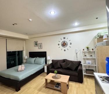Highway Hills Apartment | Cozy Studio Unit in Soho central Private Residences