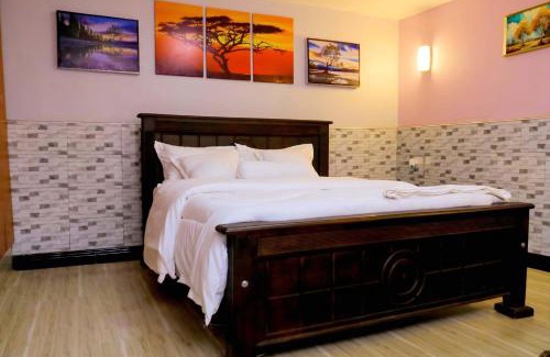 Kampala Apartment | Cozy Studio with Scenic Hill Views in Kampala