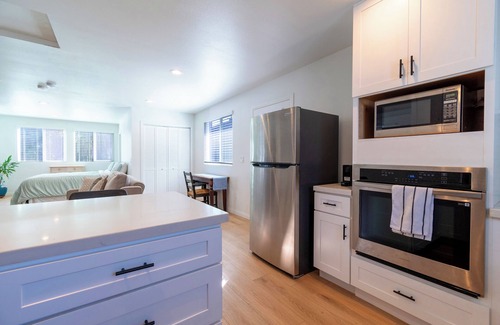 South Redlands Apartment | Cozy studio with WiFi and AC in enchanting Redlands