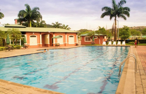 La Aurora Apartment | Cozy Suite 3bedr 5beds 1-8people 24h Security & Confort