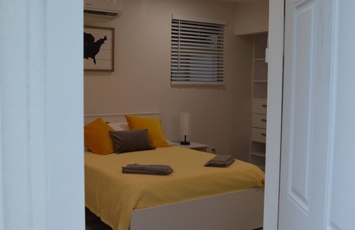 Davie Apartment | Cozy suite in charming Davie Close to Sawgrass!