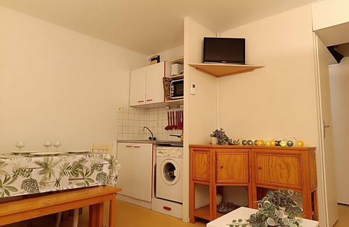 Saint-Brevin-l'Ocean Apartment | Cozy T2 Apartment Near Beach, Shops & Activities in Saint-Brevin-l'Océan