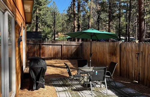 Bijou Park House | Cozy Tahoe Retreat