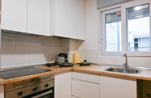Villaverde Apartment | Cozy three-bedroom apartment with balcony in Villaverde