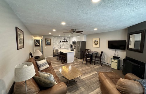 Fraser Condo | Cozy Top Floor End Unit with Mountain Views of Byers Peak and Winter Park Resort