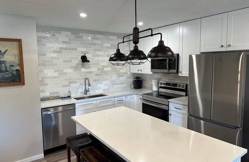 Fraser Condo | Cozy Top Floor End Unit with Mountain Views of Byers Peak and Winter Park Resort