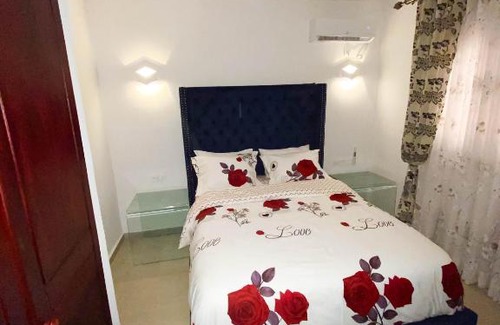 Douala Apartment | Cozy two bedroom apartment