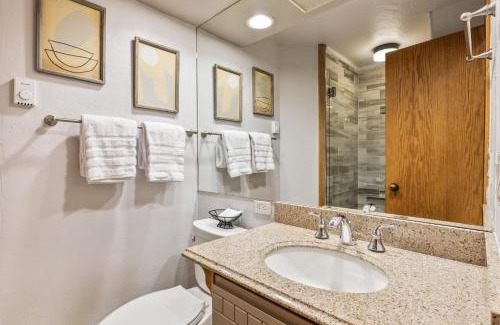 Beaver Creek Apartment | Cozy up in this Scenic 2BR Retreat Steps from Trails, Lifts & Village Dining