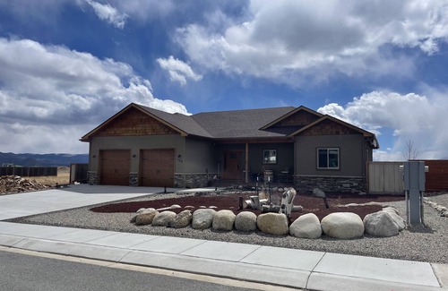 Buena Vista House | Cozy up to Mt Princeton @ Windsong STR-237