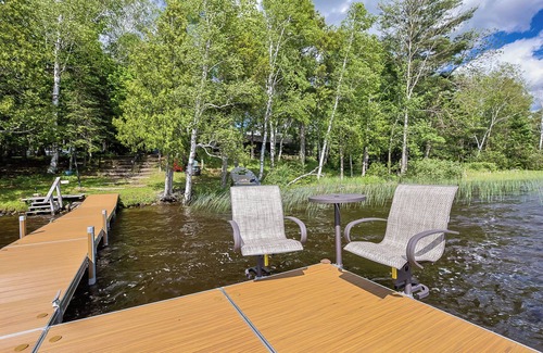 Presque Isle Apartment | Cozy Updated Lakeside Retreat W/Full Kitchenette