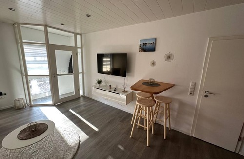 Ellenberg Apartment | Cozy vacation apartment with canopy 5 minutes from the harbour