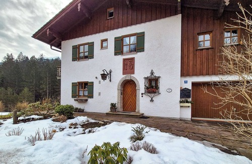 Ramsau bei Berchtesgaden Apartment | Cozy vacation apartment with alpine view and south-facing balcony
