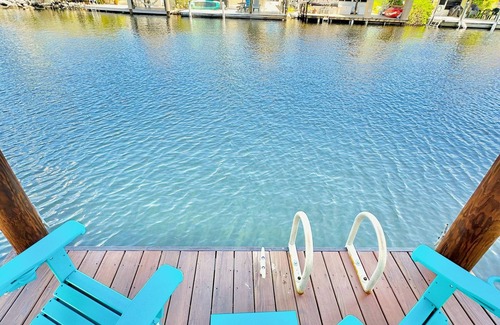 Key Largo RV Rental | Cozy Waterfront Retreat w/Private Boat Dock + Tiki