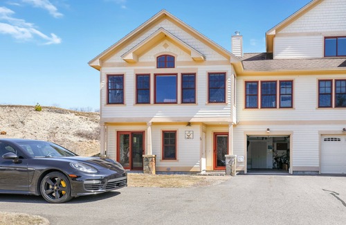 Thornton House | Cozy winter condo in Owl’s Nest Resort