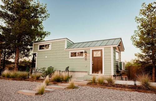 Clarkdale House | Cozy with Desert Views, Fire Pit, Hot Tub and More