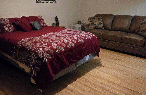 Hibbing Apartment | Cozy, yet spacious studio apt.