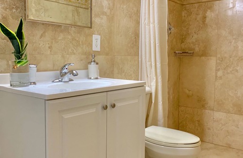 Miramar Bed & Breakfast | CozyHaven Retreat, close to Hard Rock Stadium, The Guitar Hotel, Casino & More