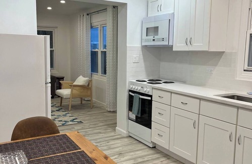 Paget Apartment | CR Apartment with amazing view.