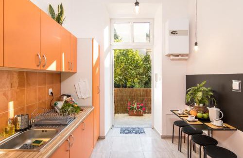 Piasek Południe Apartment | Cracow Best Location Apartment with Garden by Cozyplace