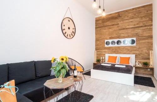 Piasek Południe Apartment | Cracow Best Location Apartment with Garden by Cozyplace