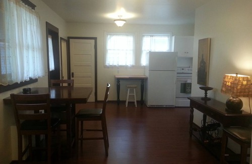Olde Town House | Craftsman Duplex in Old Town Issaquah - Free Wi-Fi