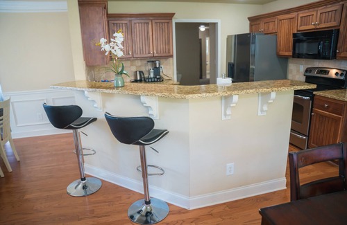 Lawrenceville House | Craftsman ranch