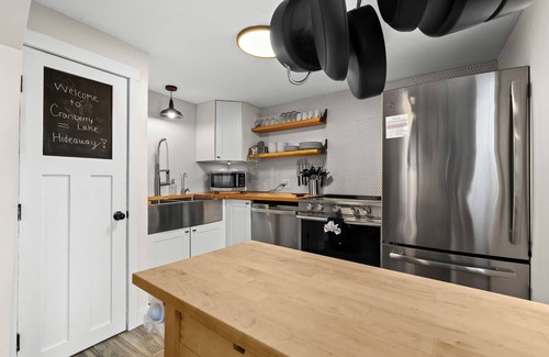 Allenton Cottage | Cranberry Lake Hideaway ~ Cozy Cottage w/Sauna, Outdoor Shower, Kayaks, Games