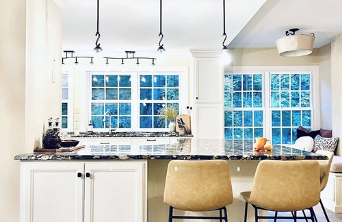 Jersey Shore House | Creek Front/Rail Trail - Pine Creek Manor House