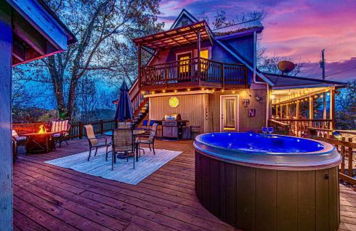 Sevierville House | Creek, King Beds, Wow Views, Private, New, Patio, Spa, Close to Town