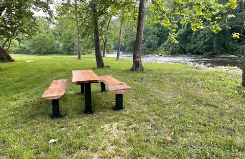 Hot Springs Apartment | Creek Side Apartment on Main Street in Hot Springs!