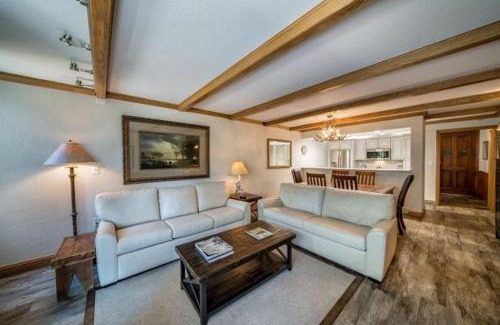 Vail Apartment | Creekside 2 Bedroom Condo In Vail Village Near Covered Bridge
