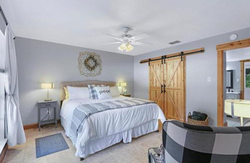 Wimberley House | Creekside Cabins - Cypress Creek House