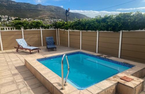 Fish Hoek House | Crescent Corner Vacation Home