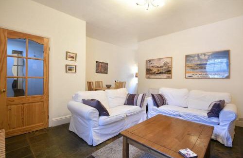South Charlton House | Crier Cottage