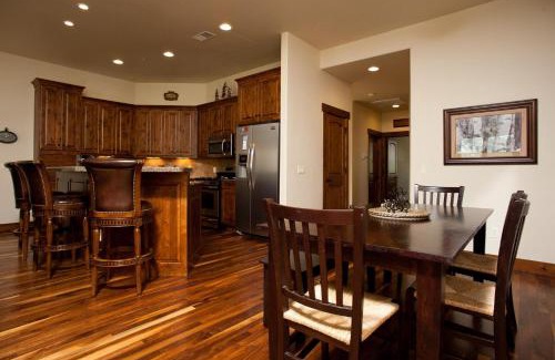 Durango House | Crimson Cliffs Unit 5