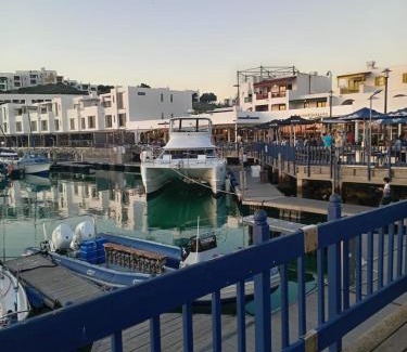 Mykonos Apartment | Crimson Tides