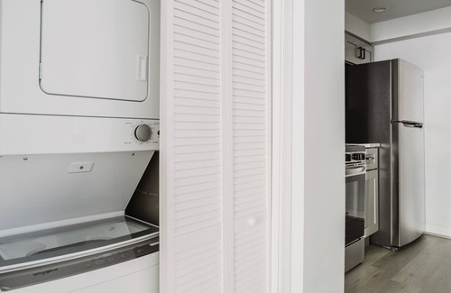 Adams Morgan Apartment | Crisp Dupont Circle 1BR nr. U Street, Metro & Glen’s Mkt, by Blueground