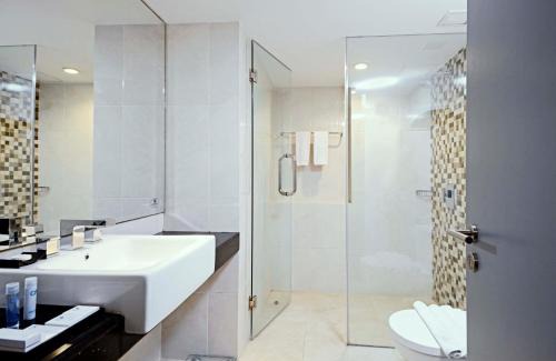 Surabaya Hotel | CROWN PRINCE Hotel Surabaya Managed by Midtown Indonesia