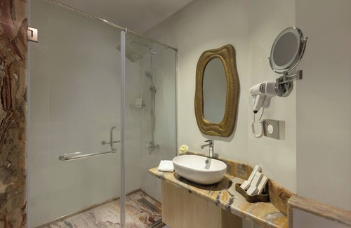 Sidi Jabir Hotel | Crowne Plaza Alexandria Mirage by IHG