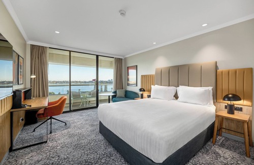East Perth Hotel | Crowne Plaza Perth by IHG