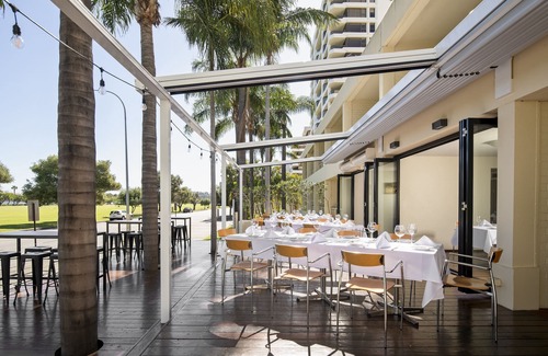 East Perth Hotel | Crowne Plaza Perth by IHG