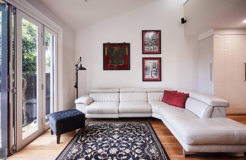 Crows Nest House | Crows Nest - ER125 - Ernest Street - Stylish 3BR Home with Garden Garage Steps from Crows Nest Dining