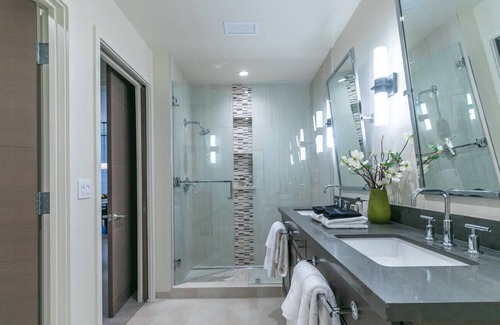 Crystal Bay Condo | Crystal Bay Retreat 204 | Community Hot Tub | Close to Beaches & Skiing!