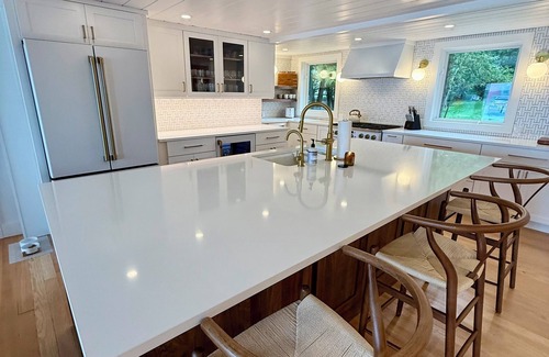 Frankfort House | Crystal Lake Effect - Private Direct Lakefront!