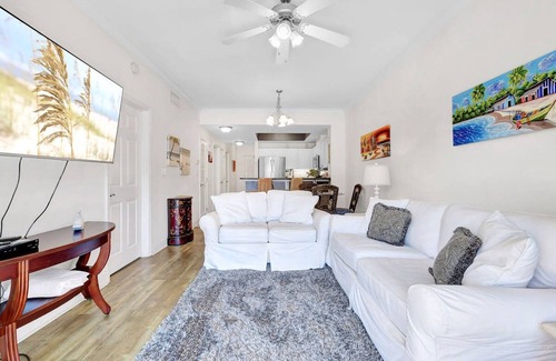 Gulf Shores Apartment | Crystal Tower 206- Amenities Galore Lazy River